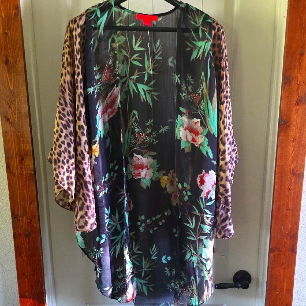 Betsey Johnson Black and Green Leaf Print Kimono